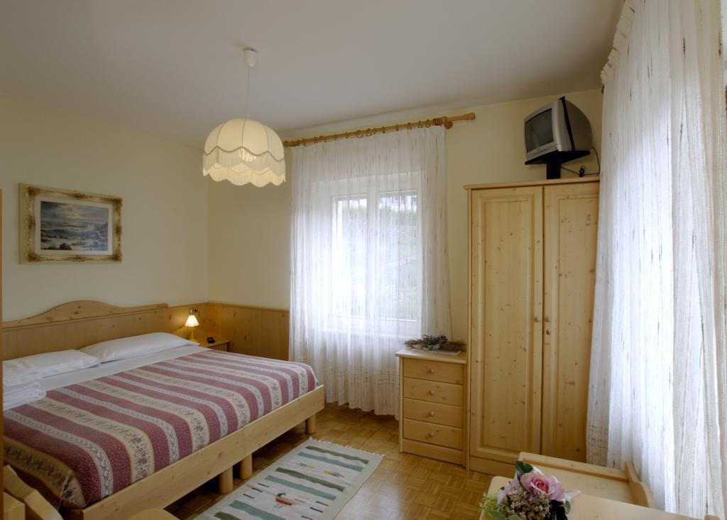 Hotel Zoldana Forno di Zoldo Luaran gambar