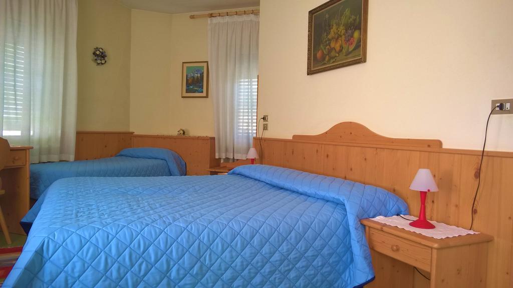 Hotel Zoldana Forno di Zoldo Luaran gambar
