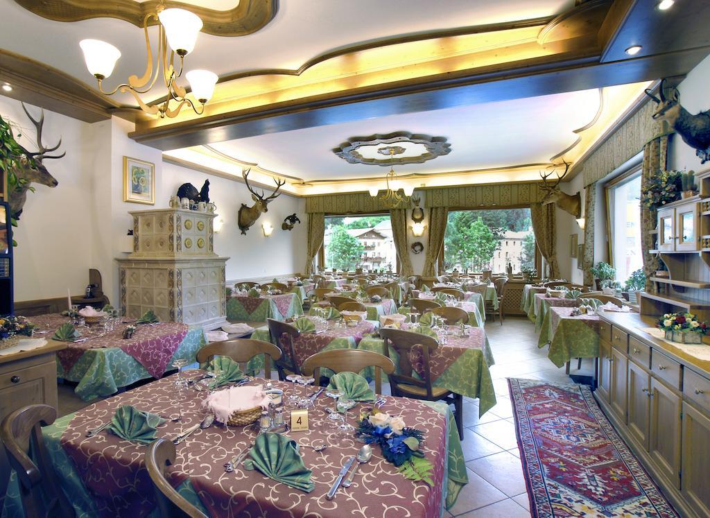 Hotel Zoldana Forno di Zoldo Luaran gambar