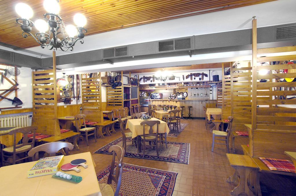 Hotel Zoldana Forno di Zoldo Luaran gambar