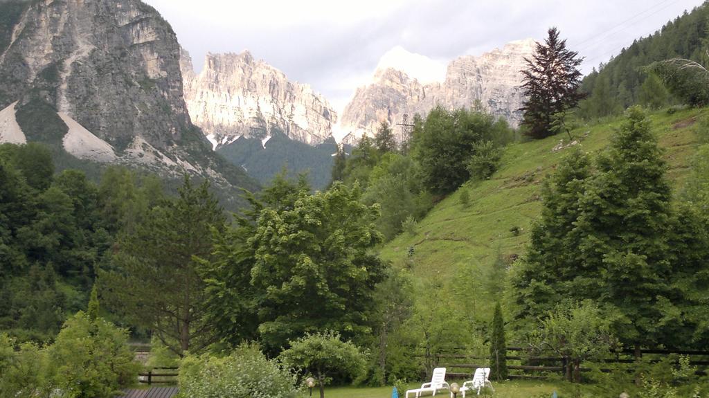 Hotel Zoldana Forno di Zoldo Luaran gambar