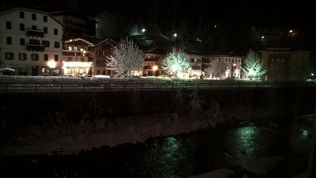 Hotel Zoldana Forno di Zoldo Luaran gambar